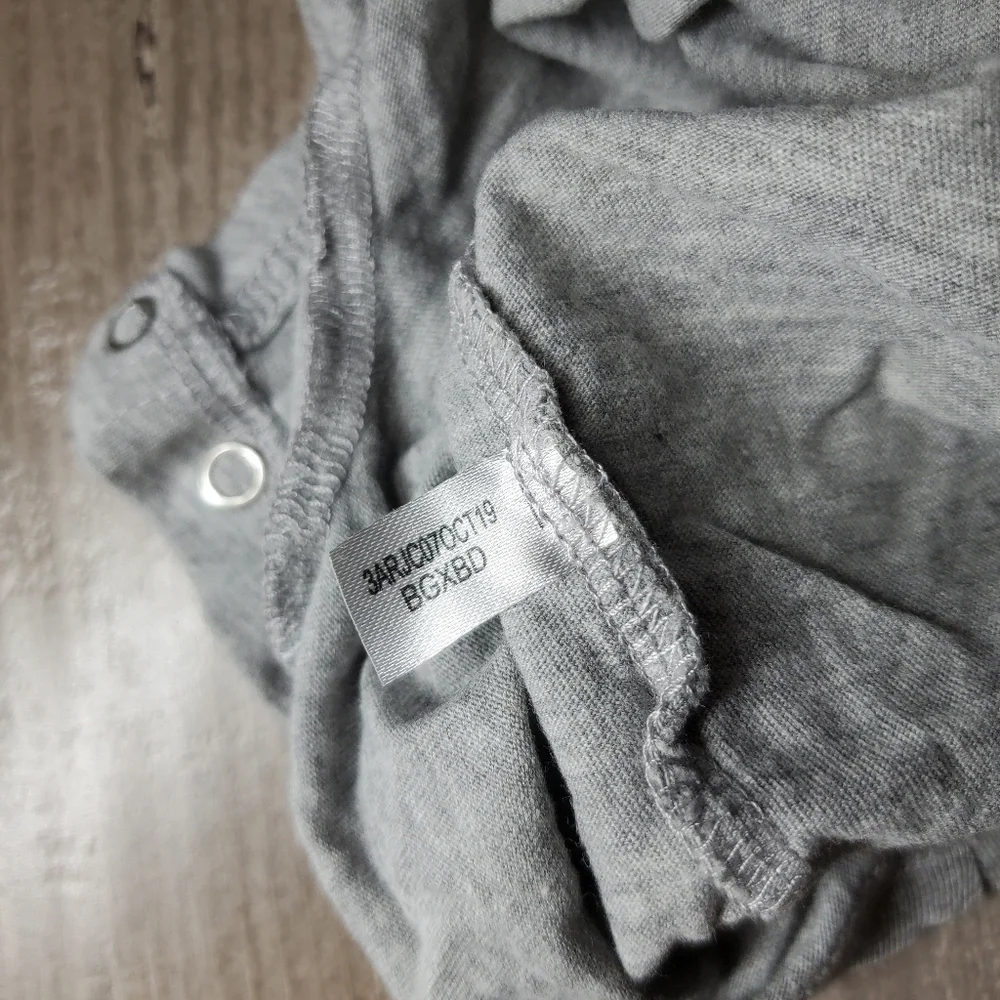 Russell West Texas A&M Buffaloes Baby Size 3-6m Romper Gray Burgundy White EUC